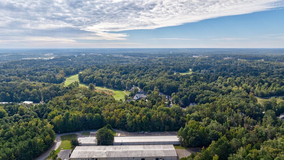 More Photos Of 328 Commerce Blvd, Bogart Warehouse For Sale