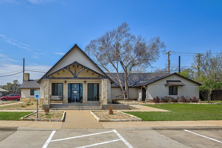More Photos Of 311 S Highway 183, Leander Medical For Sale