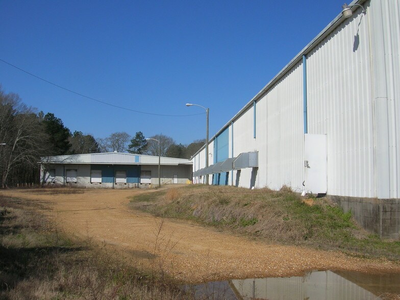 More Photos Of 100 Tubb Ave, West Point Industrial For Sale