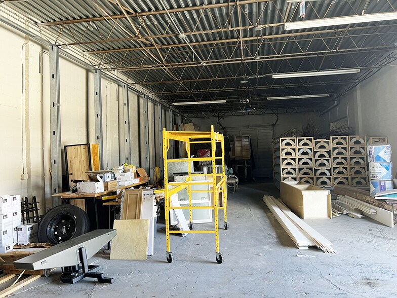 More Photos Of 3602 Navigation Blvd, Houston Freestanding For Sale