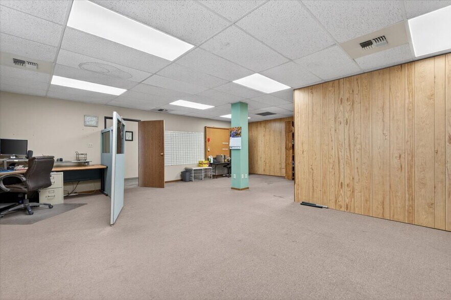 More Photos Of 1302 9th St, Wheatland Industrial For Sale