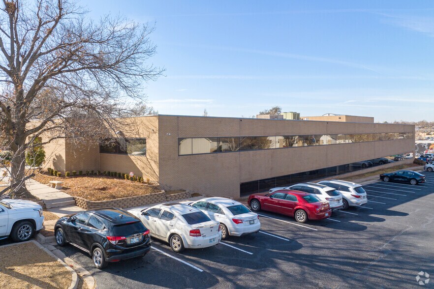 More Photos Of 4323 NW 63rd St, Oklahoma City Office For Lease