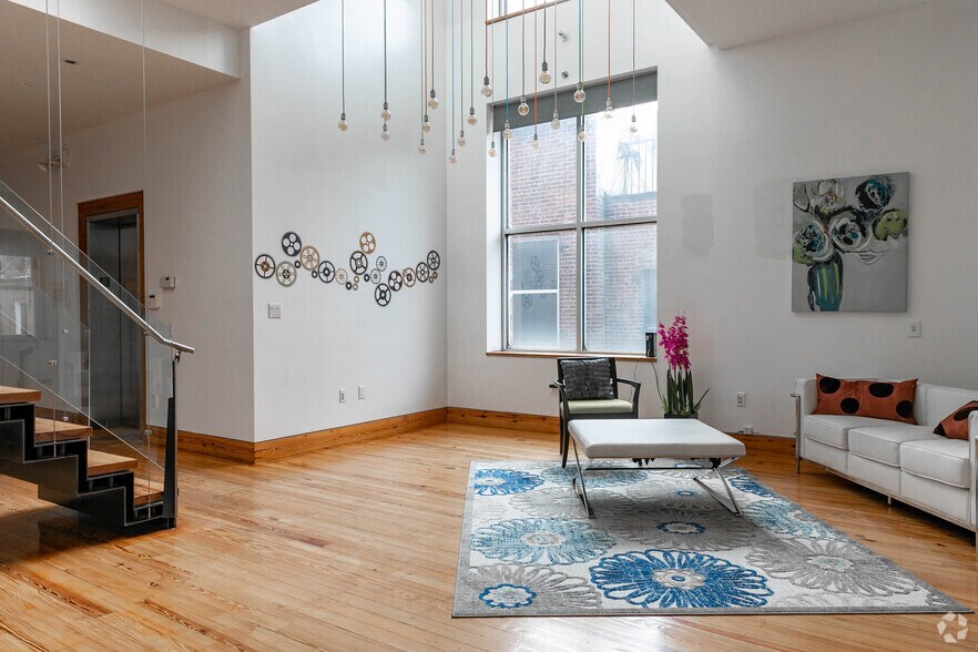 Photo of Pent Floor Ste Duplex