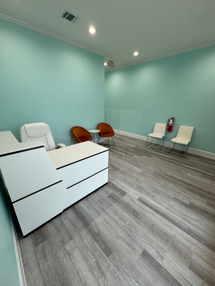More Photos Of 10401 S Mason Rd Building C, Richmond Medical For Lease