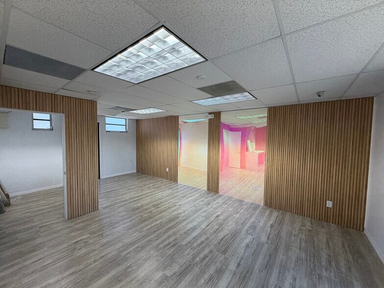 More Photos Of 3418 W Swann Ave, Tampa Office For Lease
