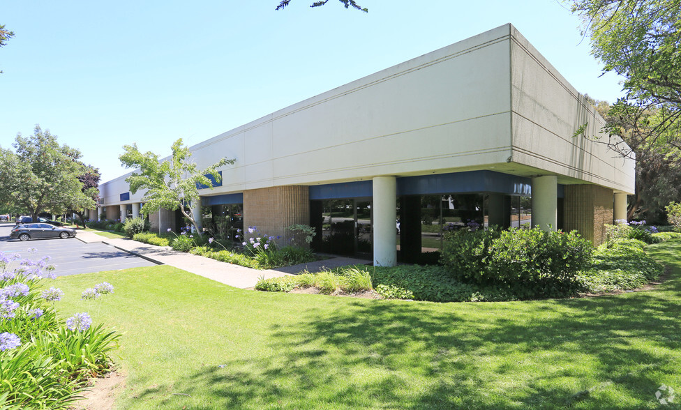 Primary Photo Of 40455-40491 Encyclopedia Cir, Fremont Light Manufacturing For Lease