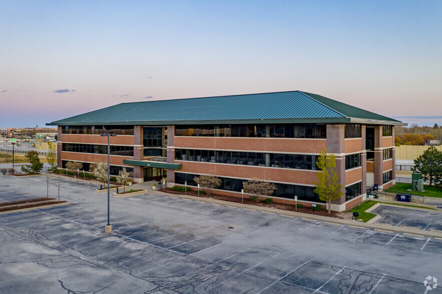 Primary Photo Of 9000 W Chester St, Milwaukee Coworking Space