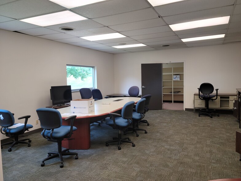 More Photos Of 8210 E Main St, Alexandria Bank For Sale