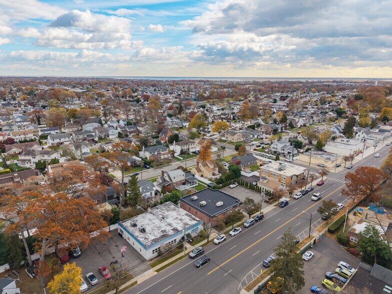 More Photos Of 2149 Wantagh Ave, Wantagh Office For Sale