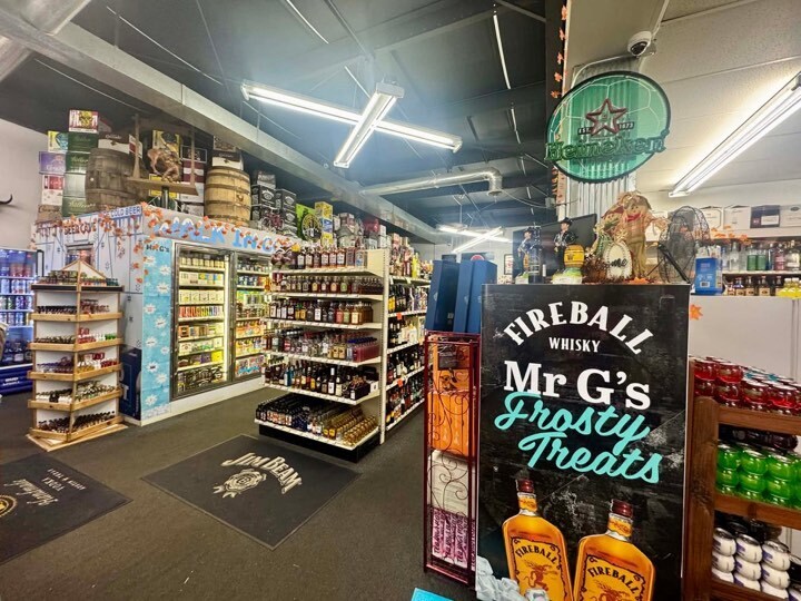 More Photos Of 2201-2207 Central Ave, Dodge City General Retail For Sale