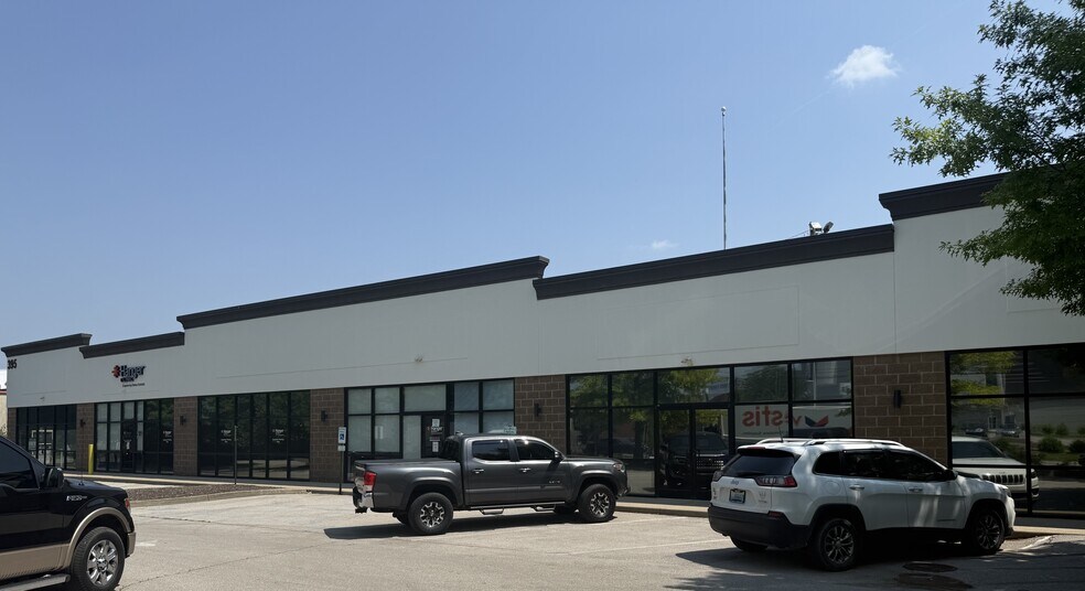 More Photos Of 389 Elaine Dr, Lexington Storefront Retail Office For Sale