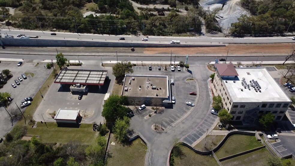 More Photos Of 7626 W Highway 71, Austin Freestanding For Lease