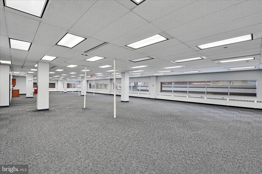 More Photos Of 19 N 6th St, Reading Office For Lease