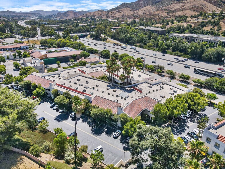 More Photos Of 30423 Canwood St, Agoura Hills Office For Sale