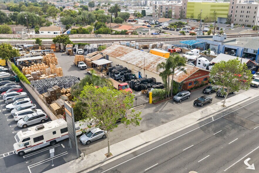 More Photos Of , Santa Ana Unknown For Sale