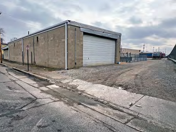 More Photos Of 1200 E B St, Belleville Warehouse For Sale