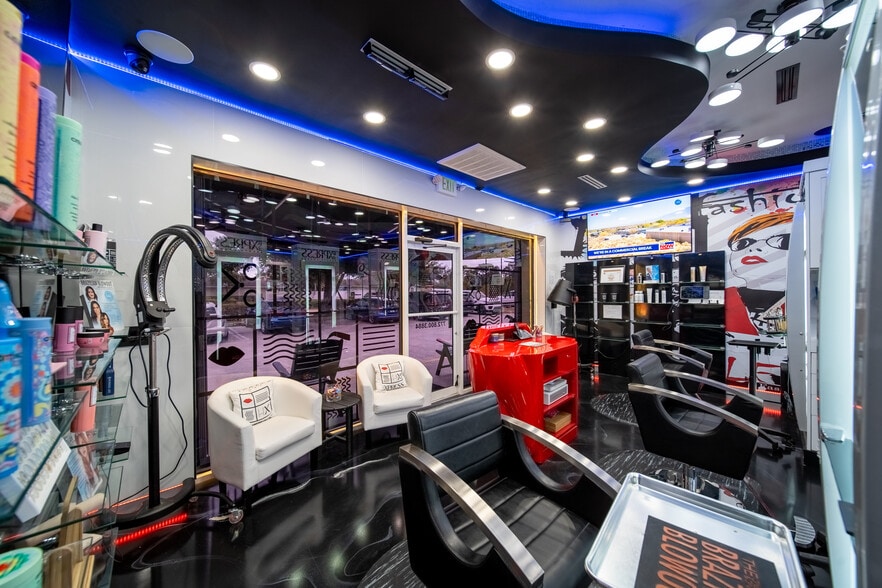 More Photos Of 1060 SW Bayshore Blvd, Port Saint Lucie Storefront Retail Office For Sale