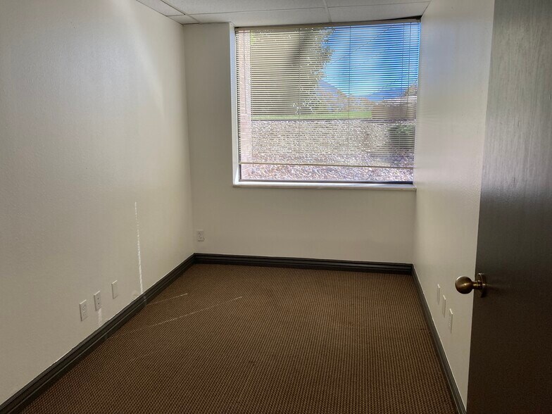 More Photos Of 1875 S State, Orem Medical For Sale