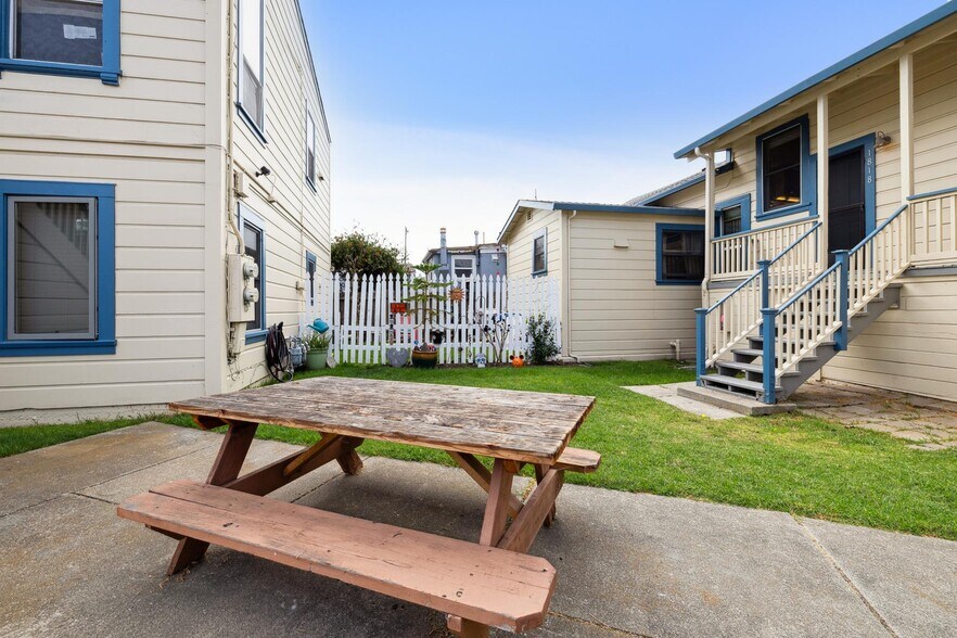 More Photos Of 1820 3rd St, Alameda Apartments For Sale