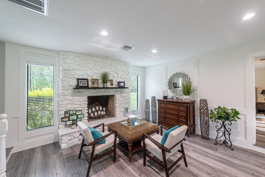 More Photos Of 25142 Roesner Ln, Katy Office Residential For Lease