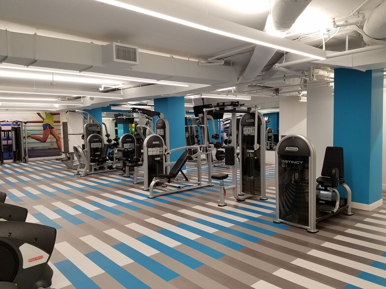 More Photos Of 1001 G St NW, Washington Office For Lease