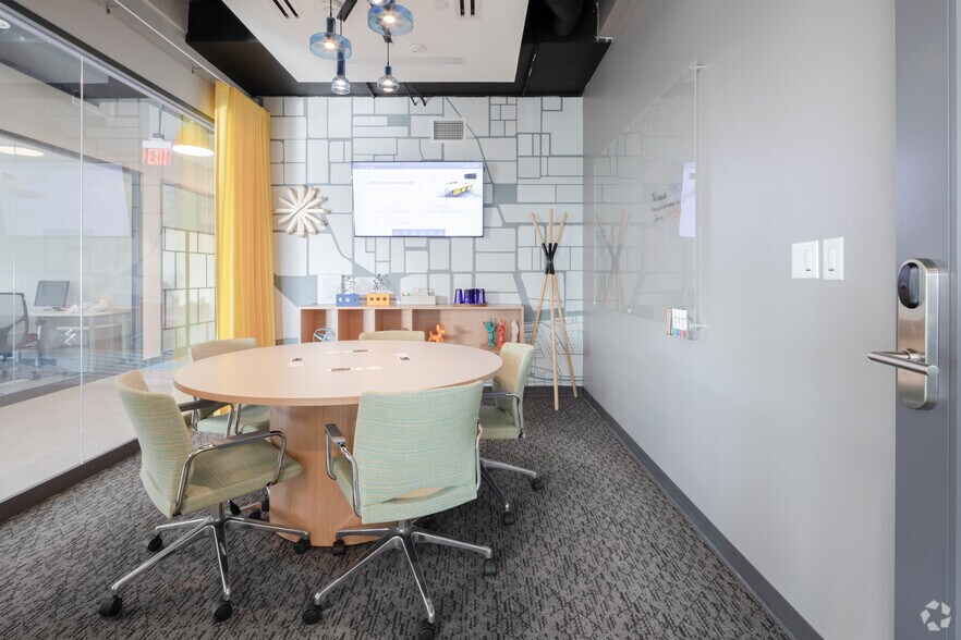 More Photos Of 8181 Arista Pl, Broomfield Coworking Space