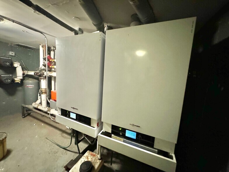 More Photos Of 27 Buchanan Pl, Bronx Apartments For Sale