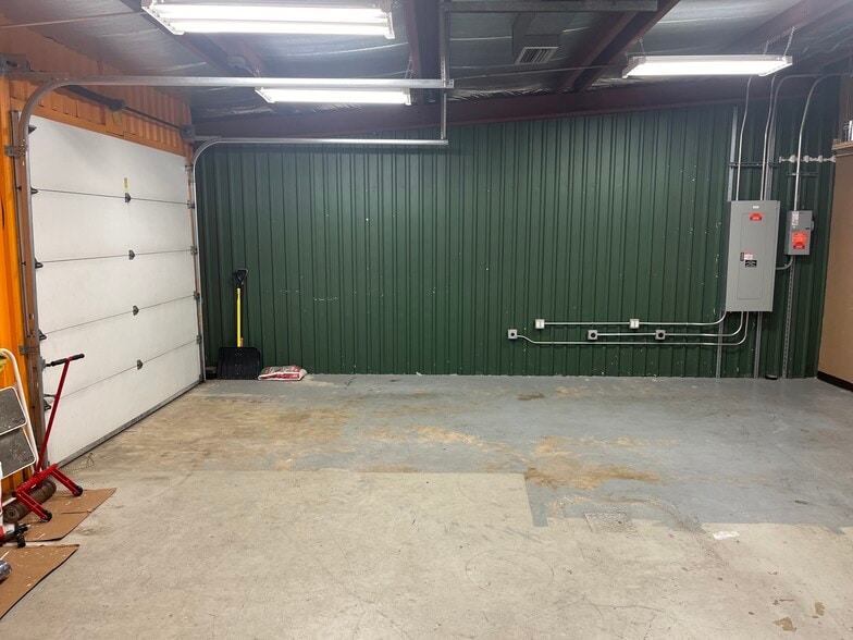 More Photos Of 1607 C Ave, Sioux Falls Medical For Lease