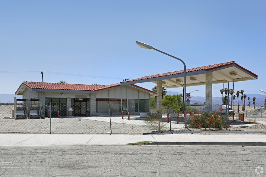 Primary Photo Of 45800 Dillon Rd, Coachella Service Station For Sale