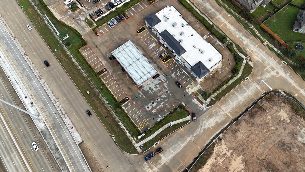 More Photos Of 23655 FM 1093, Richmond Convenience Store For Lease