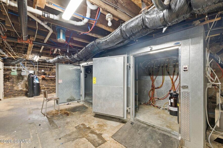 More Photos Of 494 Mill St, Danville Storefront For Lease