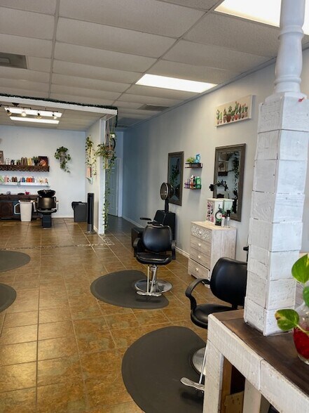 More Photos Of 24910-24914 Kuykendahl, Tomball Unknown For Lease