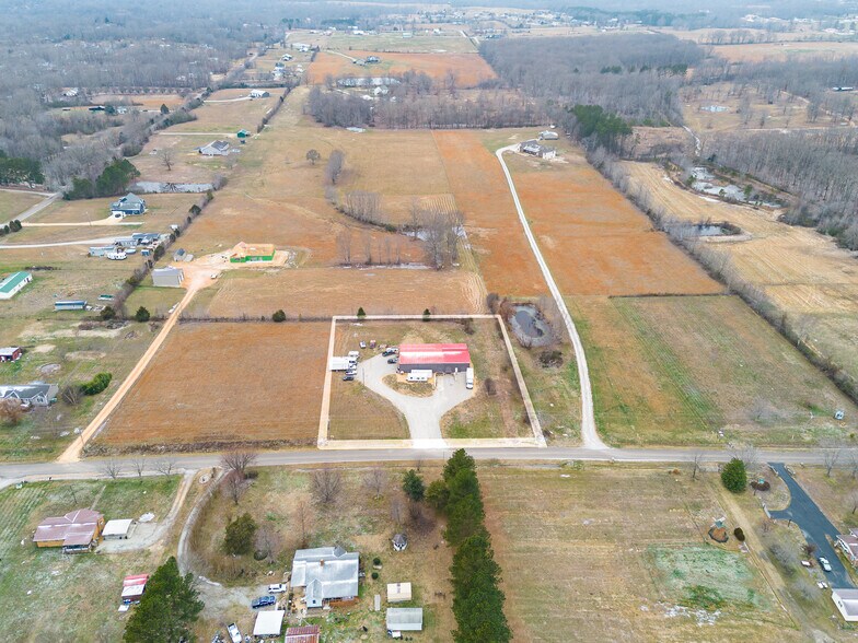 More Photos Of 634 Swiss Colony Rd, Hohenwald Warehouse For Sale