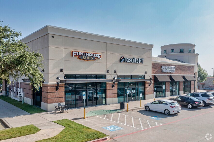 More Photos Of 205 E FM 544 Hwy, Murphy Unknown For Lease