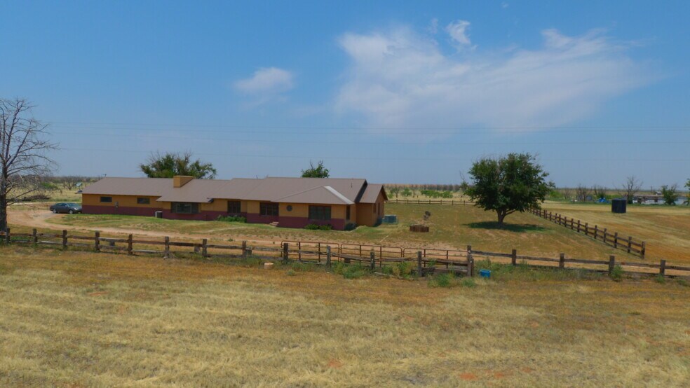 More Photos Of 1016 County Road E, Lamesa Land For Sale