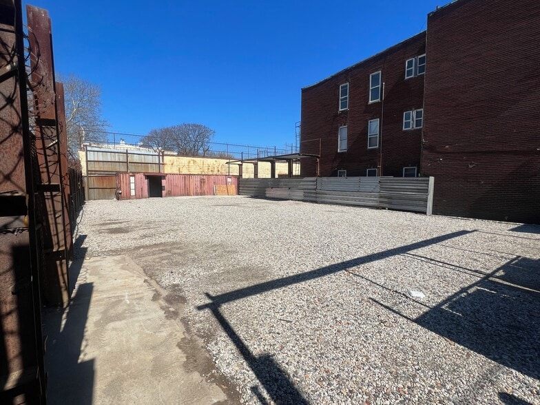 More Photos Of 1201 37th Ave, Long Island City Land For Sale