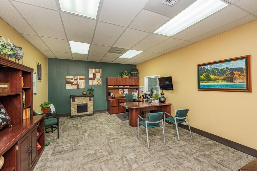 More Photos Of 213 E Washington St, Sequim Storefront Retail Office For Sale