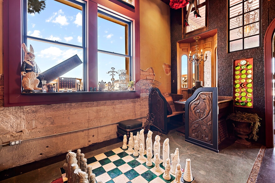 More Photos Of 103 S 6th St, Brownfield Restaurant For Sale