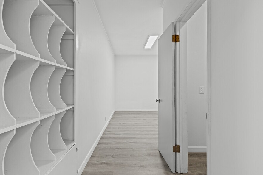 More Photos Of 16705 Hawthorne Blvd, Lawndale Medical For Lease