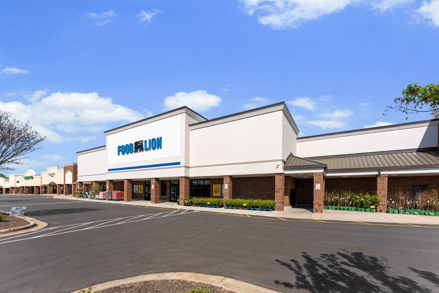 Primary Photo Of 1837 E Broad St, Statesville Unknown For Lease