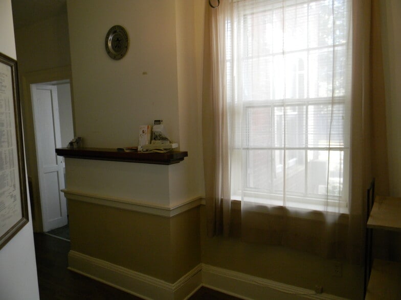 More Photos Of 30 Court St, Westfield Office For Lease