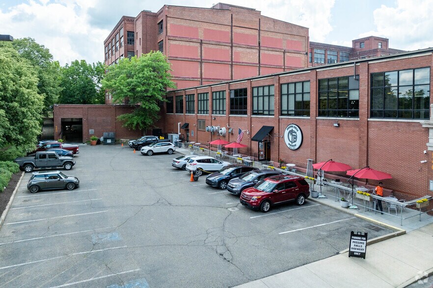 Primary Photo Of 540 S Main St, Akron Manufacturing For Lease