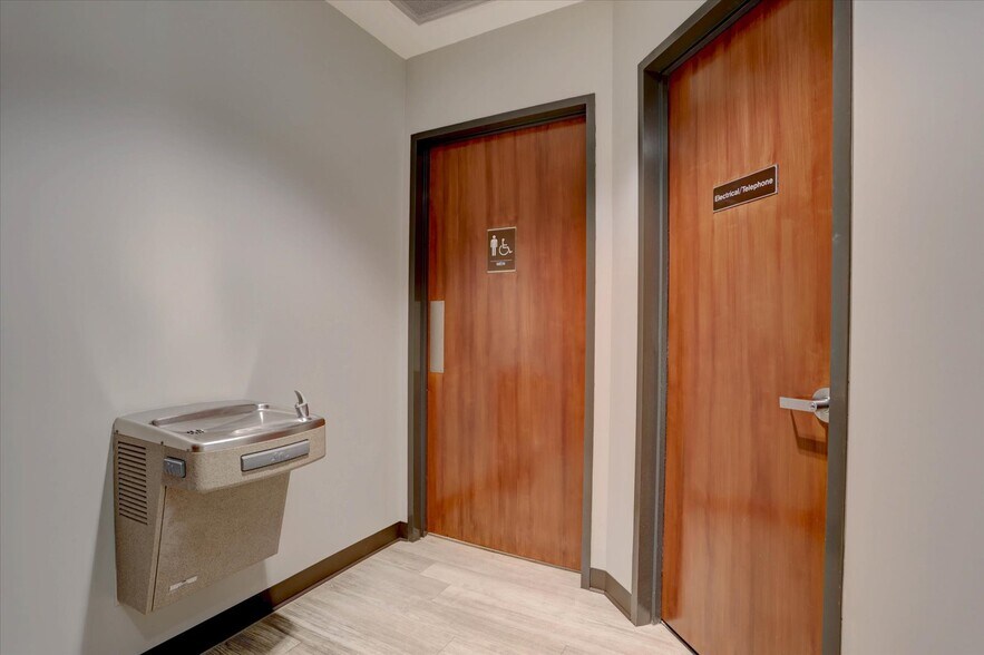 More Photos Of 140 E 19th Ave, Denver Office For Sale