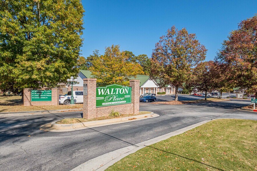 More Photos Of 131 Lee Byrd Rd, Loganville Office For Sale