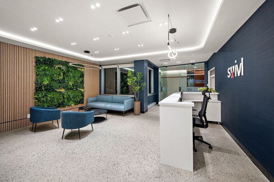 More Photos Of 9900 Boul Cavendish, Montréal Coworking Space