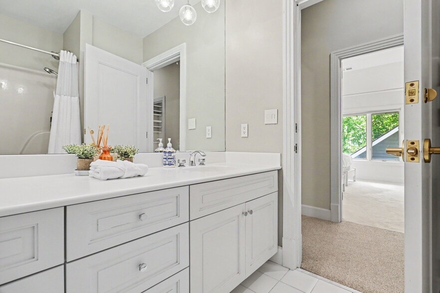 More Photos Of 390 Saddleback Knl, Nellysford Specialty For Sale