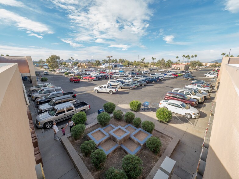 More Photos Of 2002-2038 E Irvington Rd, Tucson General Retail For Lease