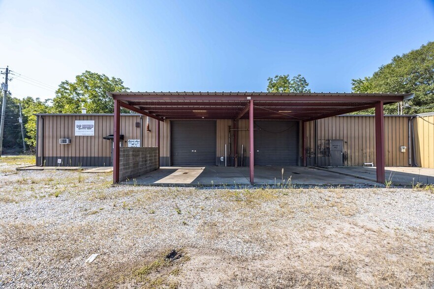 More Photos Of 1617 Benning Dr, Columbus Warehouse For Sale