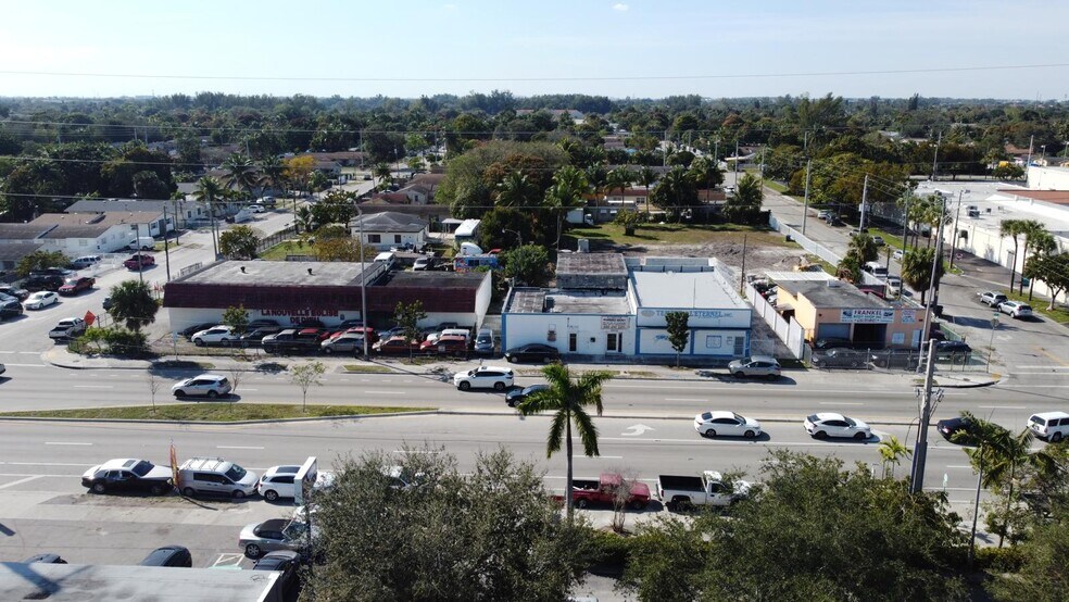 More Photos Of 10836 NW 7th Ave, Miami Coworking Space