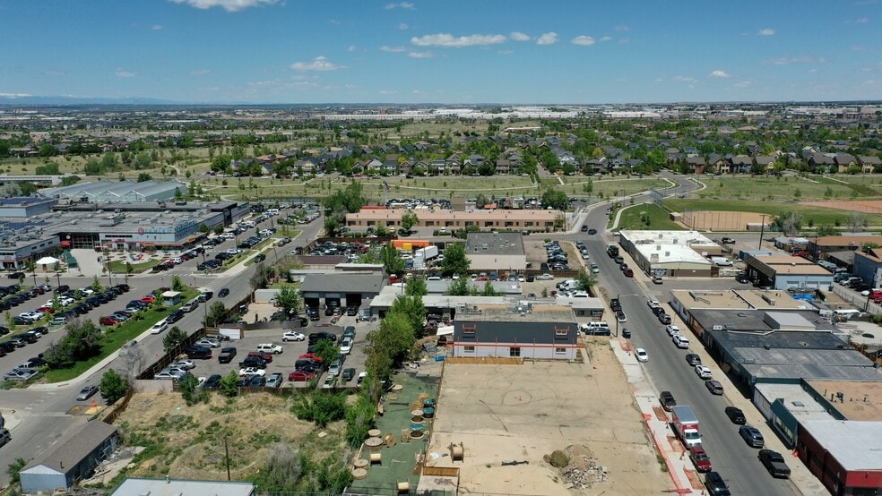 More Photos Of 2323 Dayton St, Aurora Freestanding For Lease